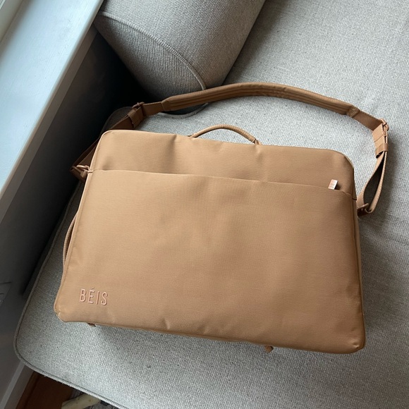 BEIS Handbags - BEIS Ultimate Travel Duffle - Camel